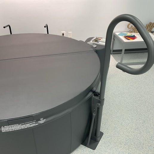 Spa side handrail safety rail for hot tubs and spas